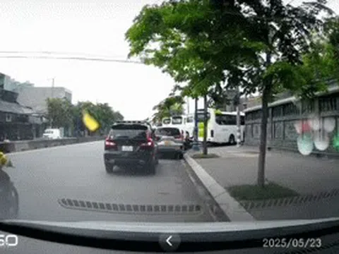 Tài xế ô tô mở cửa gây tai nạn còn đòi bồi thường 3 triệu đồng bị phạt 'nặng'