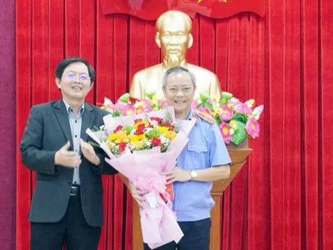 Công bố quyết định của Ban Bí thư về công tác cán bộ tại 3 tỉnh