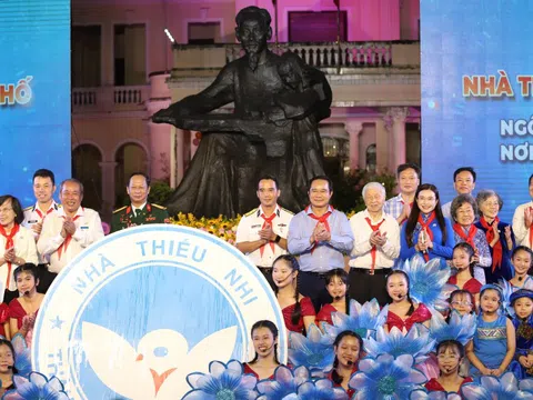 Chủ tịch TPHCM: ‘Đầu tư cho thiếu nhi là đầu tư cho tương lai'
