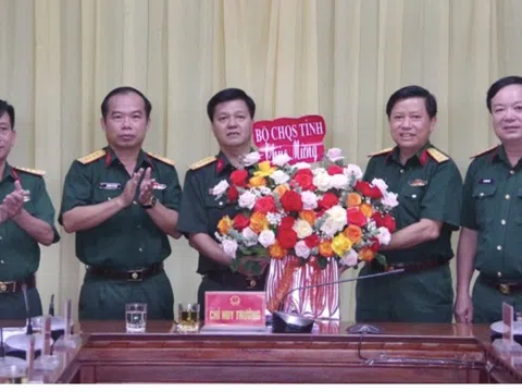 Công bố quyết định của Bộ trưởng Quốc phòng về công tác cán bộ
