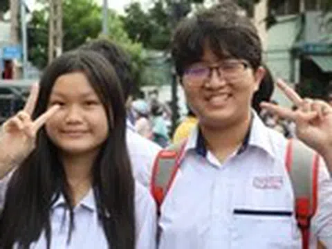 Thí sinh reo vui với đề tiếng Anh thi vào lớp 10 TP.HCM