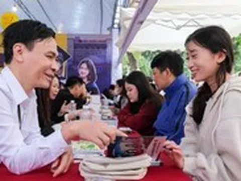 Trường bỏ xét tuyển khối C trước thi tốt nghiệp 20 ngày, gần nửa triệu thí sinh bị 'đánh úp'