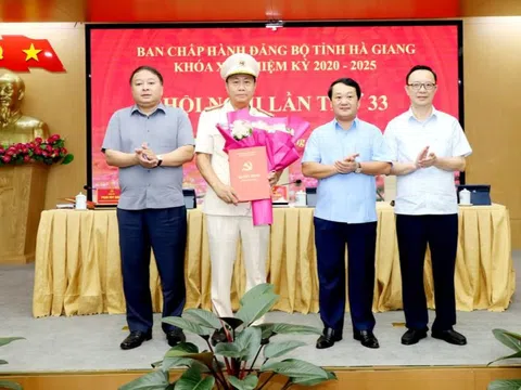Công bố quyết định của Ban Bí thư về công tác cán bộ ở 4 tỉnh