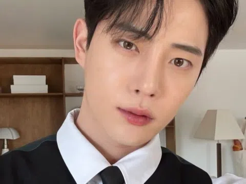 Người mẫu nổi tiếng đột ngột qua đời ở tuổi 29