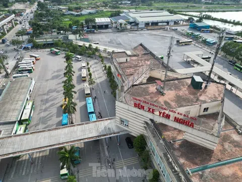 Cảnh đìu hiu tại bến xe hiện đại nhất Thủ đô