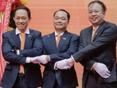 Người Việt ồ ạt mở tài khoản, quỹ ngoại săn mua cổ phần công ty chứng khoán