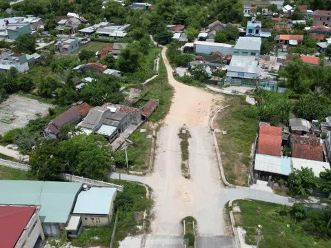 Tuyến đường hơn 2km ở Quảng Nam làm gần 6 năm vẫn không xong