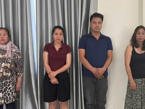 Người đàn ông cùng 3 phụ nữ lái ô tô rong ruổi Bắc - Nam để hành nghề móc túi