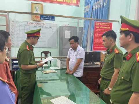 Bắt nguyên trưởng phòng bồi thường trung tâm phát triển quỹ đất ở Quảng Nam