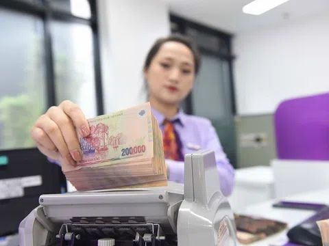 Ngân hàng 'bơm' 1 triệu tỷ đồng ra nền kinh tế, nên mừng hay lo?