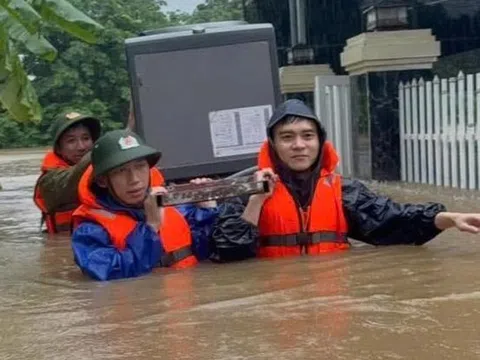 Quảng Trị: Bão số 1 gây ngập lụt, hàng ngàn người đi sơ tán