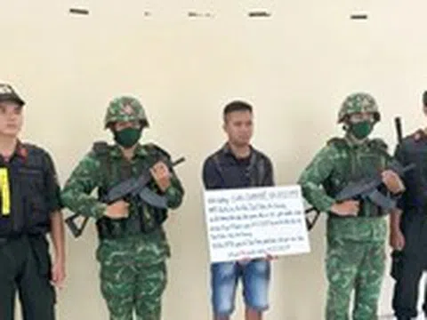 Đâm chết người chỉ vì nghĩ bị khiêu khích bằng tiếng nẹt pô xe máy