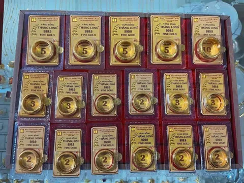 Giá vàng đồng loạt tăng mạnh