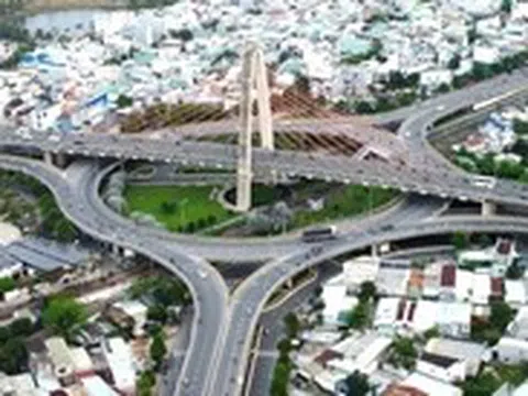 Cầu vượt sử dụng đã 10 năm, khi nào thanh toán hết tiền cho nhà đầu tư?