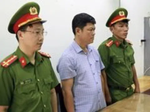 Bình Phước: Bắt nguyên chánh văn phòng huyện Bù Đăng vì tham ô tài sản