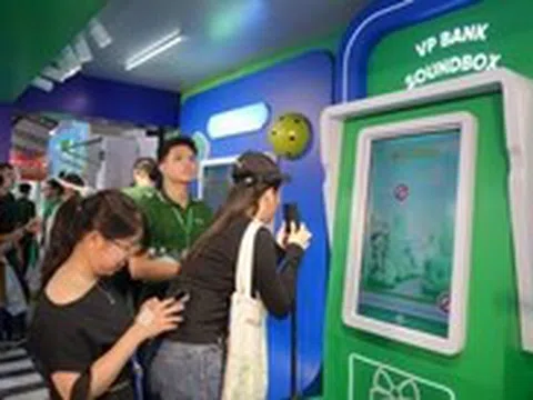 Ngày không tiền mặt 2025: Hàng ngàn khách check-in tại VPBank Cashless City