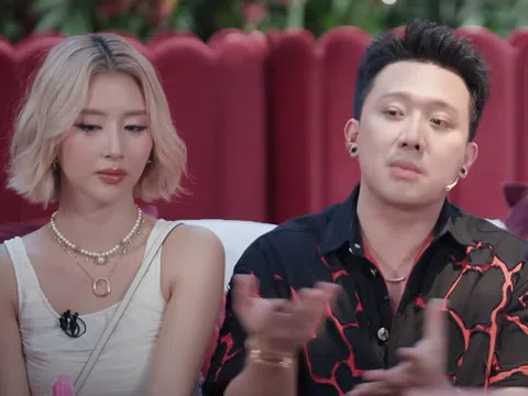 Bích Phương chơi chiêu