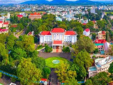 Gia Lai xin hỗ trợ tiền cho cán bộ đến trung tâm hành chính mới