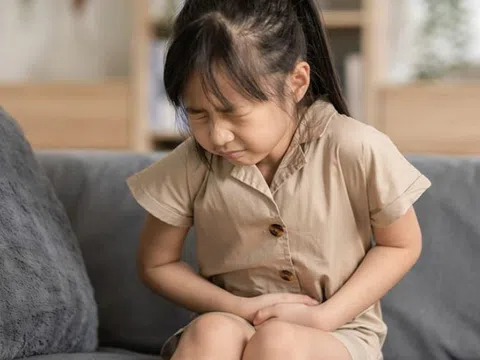 Nhiều trẻ nhập viện vì chảy máu dạ dày, nguyên nhân khiến cha mẹ sửng sốt