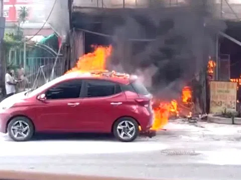 [CLIP] Đổ xăng dọa vợ, cả tiệm gội đầu, quán ăn và ôtô bị lửa bao trùm
