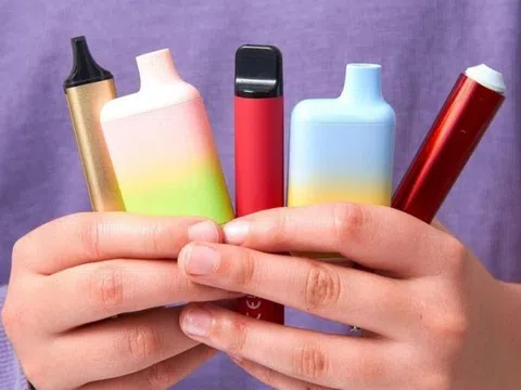 Thực thi cấm thuốc lá điện tử, thuốc lá nung nóng: Nhiều thách thức đặt ra