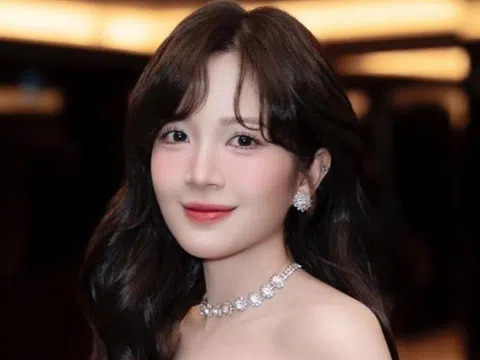 Chuyện tình Đình Tú và Ngọc Huyền