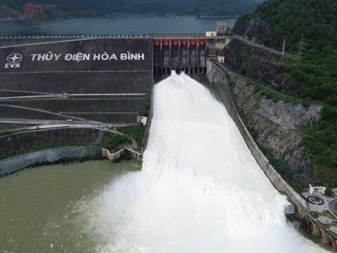 Mưa lớn dồn dập, các hồ chứa vùng núi Bắc Bộ chủ động đón lũ