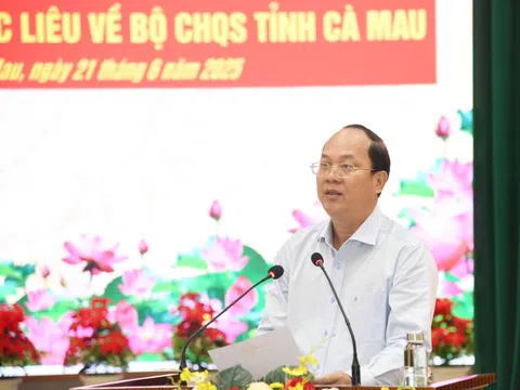 Bàn giao công tác của Bộ Chỉ huy Quân sự tỉnh Bạc Liêu về Cà Mau