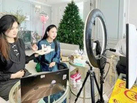 Mỹ phẩm giá rẻ 'tận đáy', công dụng 'thần kỳ', coi chừng bôi hàng giả lên người