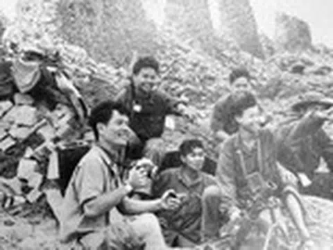 Nhà báo chiến trường - ngòi bút giữa đạn bom - Kỳ 5: 'Nếu tôi hy sinh xin gửi cuốn phim về tòa soạn'