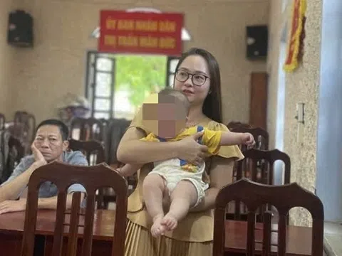 Bé trai 4 tháng tuổi bị bỏ rơi cùng giấy viết tay xin lỗi con