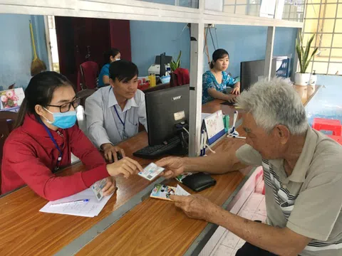 Chủ tịch tỉnh Bến Tre yêu cầu đảm bảo thủ tục hành chính khi triển khai chính quyền 2 cấp