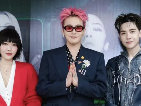 Phương Ly đính chính về bức ảnh chụp chung với G-Dragon