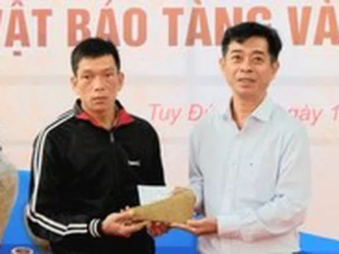 Sau kêu gọi của chủ tịch tỉnh, Bảo tàng Đắk Nông được trao tặng gần 300 hiện vật quý
