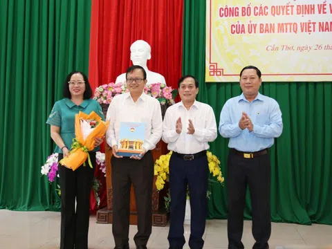 Cần Thơ: Công bố kết thúc hoạt động Ủy ban Mặt trận Tổ quốc các cấp thành phố