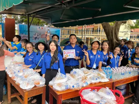 Ấm áp không khí tiếp sức mùa thi ở Đắk Lắk