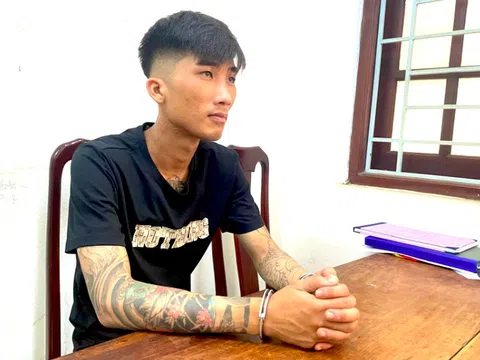 Bắt giữ kẻ dùng dao kề cổ, trói tay tài xế grab, cướp tài sản
