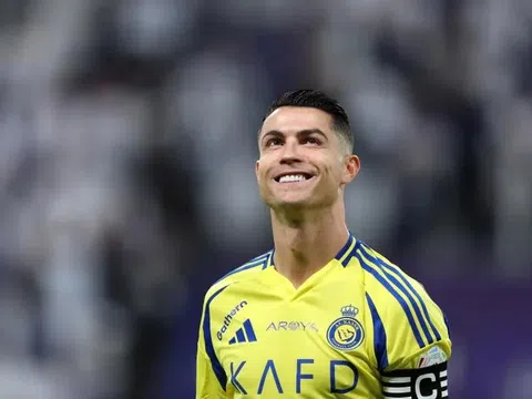 Không FIFA Club World Cup, Ronaldo hướng tới World Cup 2026