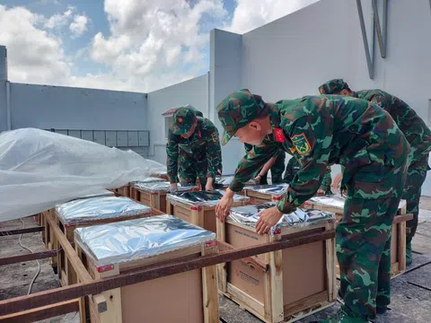 Cận cảnh trận địa pháo hoa mừng hợp nhất Cà Mau - Bạc Liêu tối nay