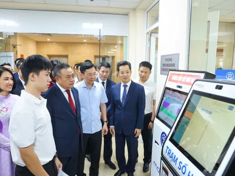 MobiFone phối hợp đoàn công tác UBND TP Hà Nội kiểm tra vận hành Hệ thống giải quyết thủ tục hành chính theo mô hình mới