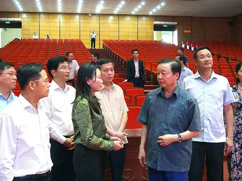 Phó Thủ tướng Trần Hồng Hà kiểm tra công tác chuẩn bị lễ công bố tỉnh Quảng Trị mới