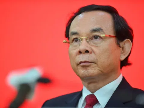 Bộ Chính trị chỉ định ông Nguyễn Văn Nên giữ chức Bí thư Thành ủy TPHCM mới