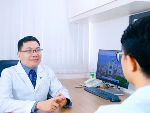 Đang khỏe mạnh, nam thanh niên bỗng ngất xỉu rơi vào tình trạng đột tử tim mạch