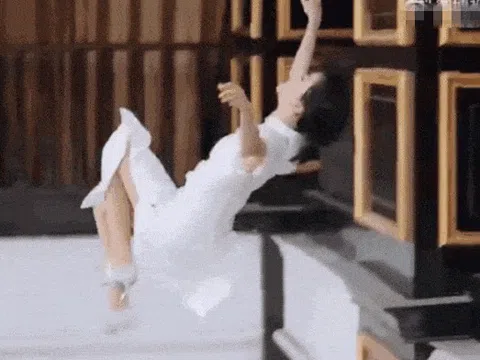 5 bộ phim bị gỡ bỏ ngay lập tức