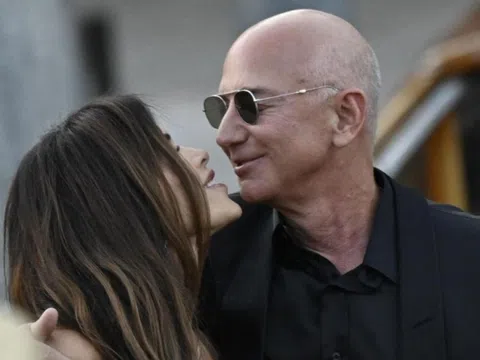 Tại sao đám cưới tỷ phú Jeff Bezos lại liên quan đến kết thúc bi thảm của ‘Squid Game’?