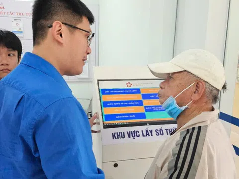 Thanh niên tình nguyện góp phần giúp bộ máy hành chính mới hoạt động thông suốt, hiệu quả
