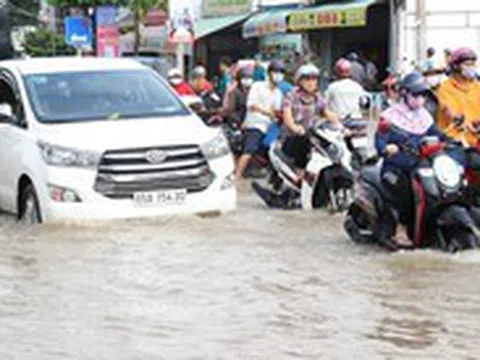 Chủ tịch Cần Thơ ‘treo thưởng’ 50 triệu đồng cho sáng kiến giúp thành phố thoát ngập