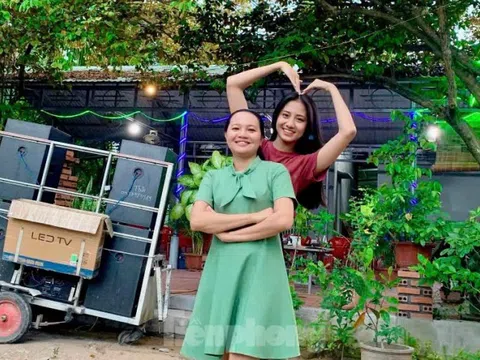 Cô giáo chủ nhiệm cấp 3: 'Hà Trúc Linh đăng quang hoa hậu, tôi không bất ngờ'