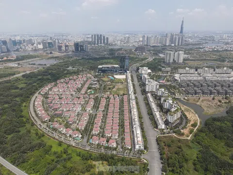Kiến nghị tăng chiều cao và miễn giấy phép xây dựng đối với nhà ở riêng lẻ