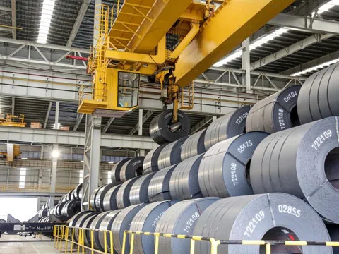 Áp thuế chống bán phá giá thép cán nóng nhập từ Trung Quốc trong 5 năm